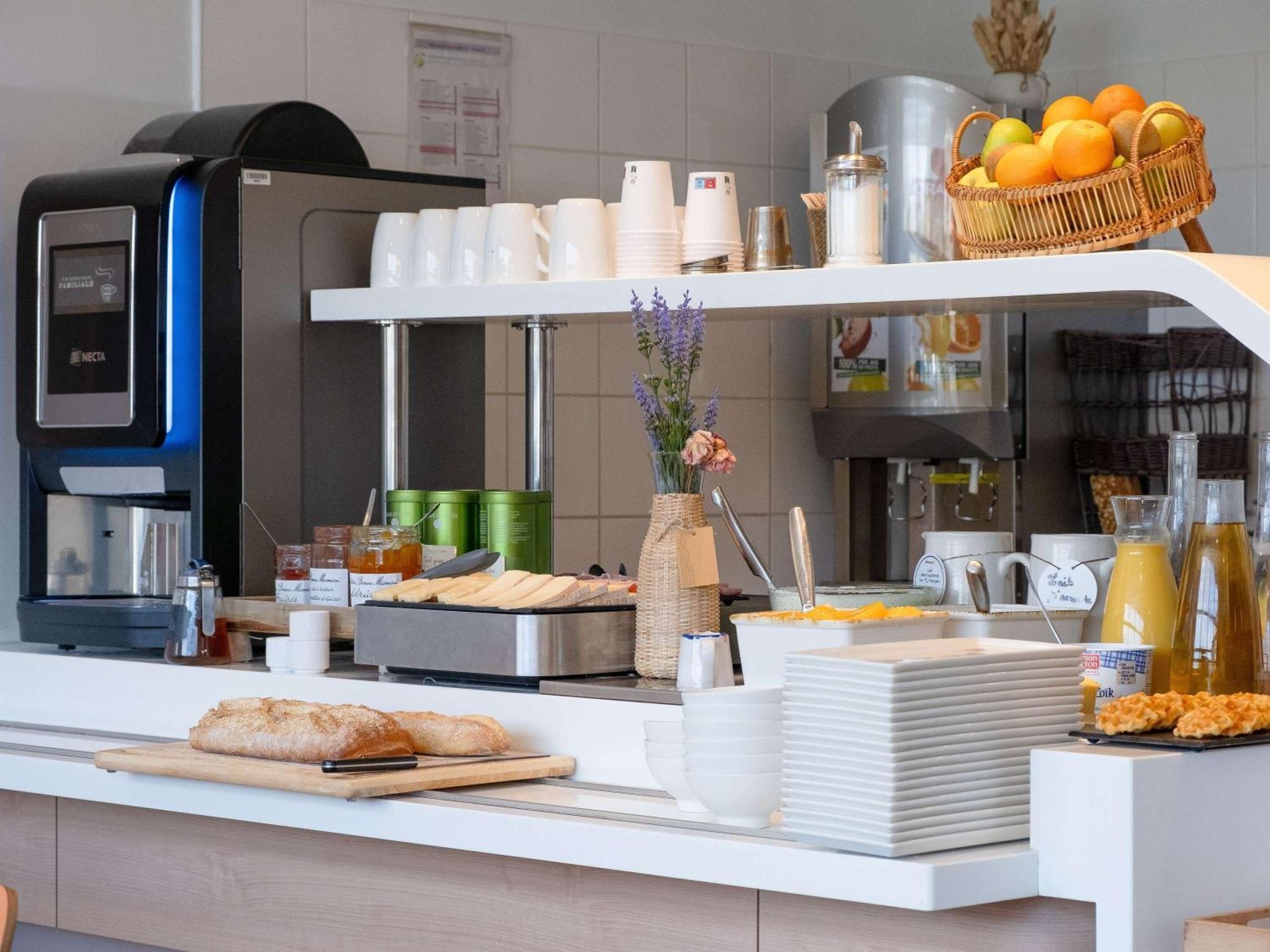 ibis budget Montauban Les Chaumes Bagian luar foto