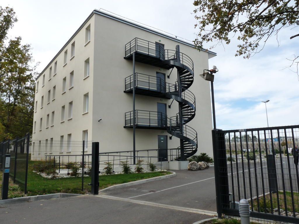ibis budget Montauban Les Chaumes Bagian luar foto