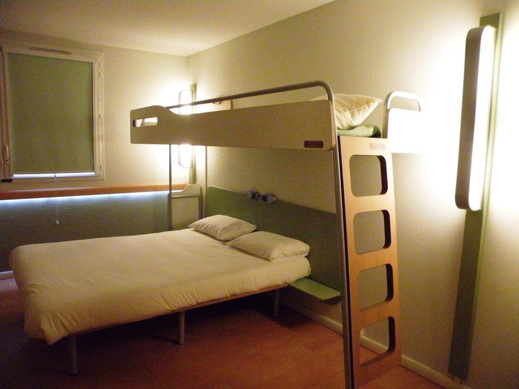 ibis budget Montauban Les Chaumes Ruang foto