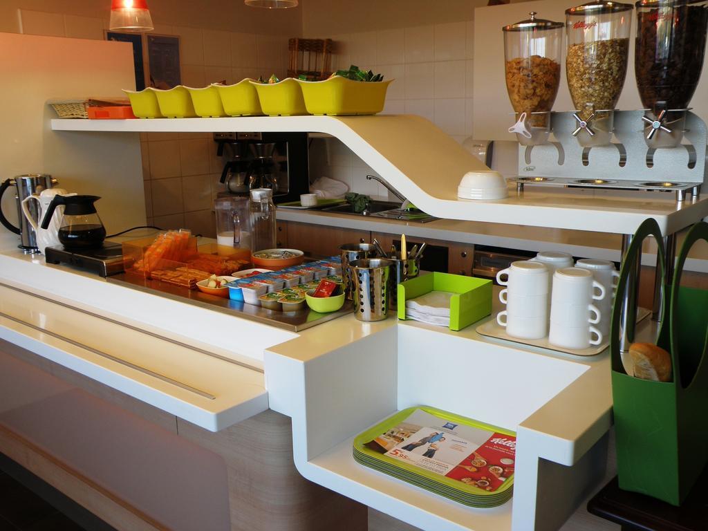 ibis budget Montauban Les Chaumes Bagian luar foto