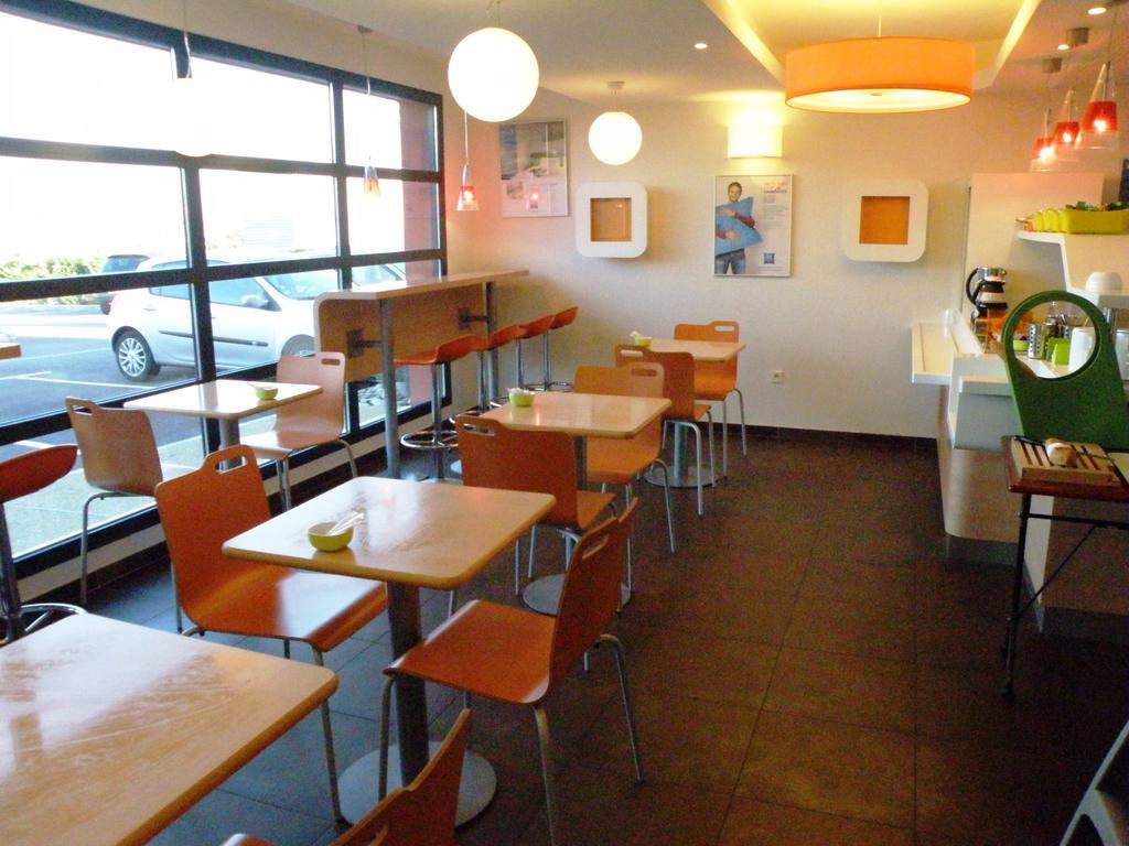 ibis budget Montauban Les Chaumes Bagian luar foto