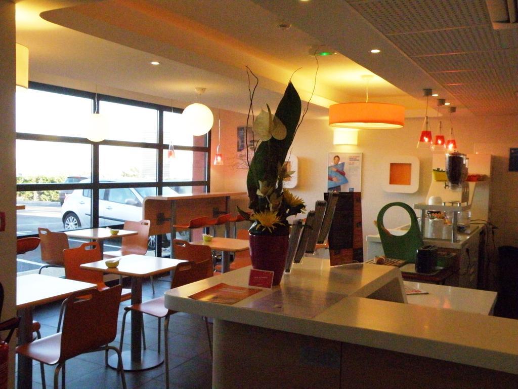 ibis budget Montauban Les Chaumes Bagian luar foto