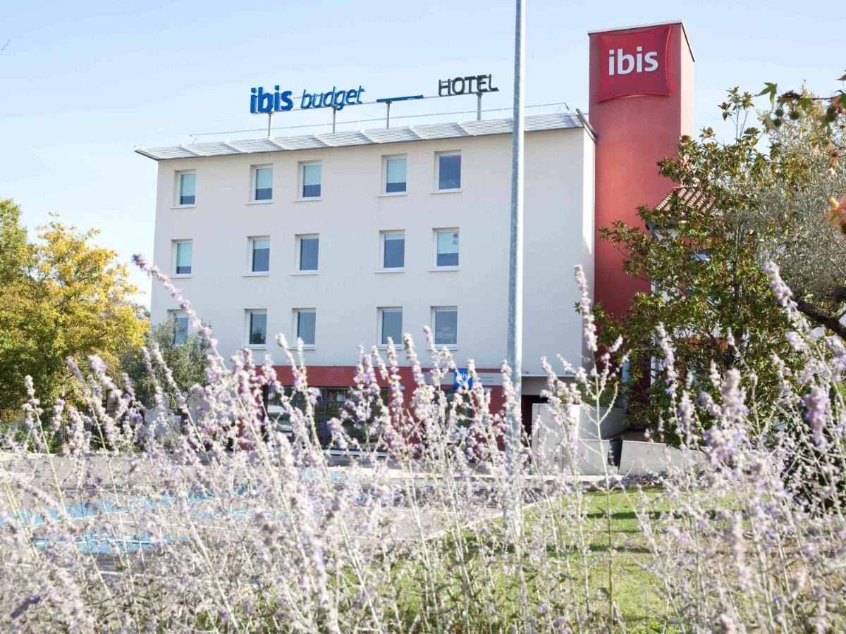 ibis budget Montauban Les Chaumes Bagian luar foto
