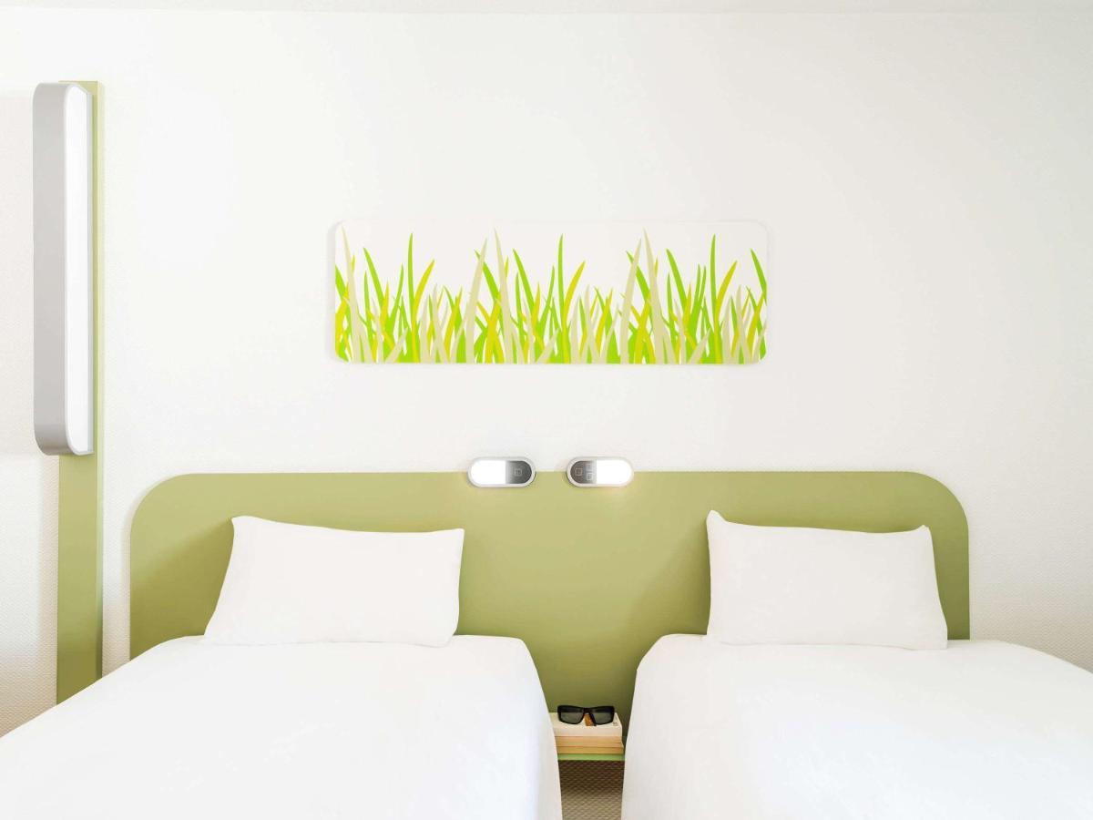ibis budget Montauban Les Chaumes Bagian luar foto